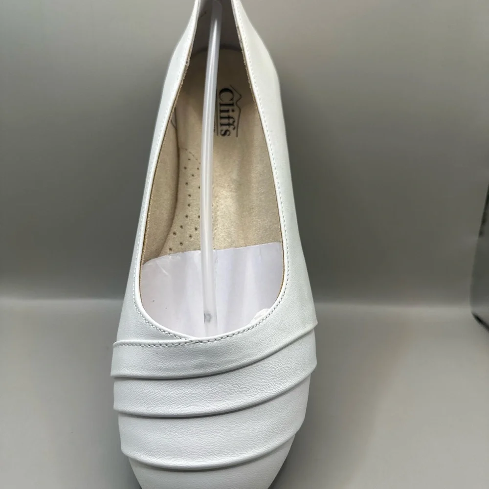 Cliffs by WHITE MOUNTAIN White Women's Flats Sz 10 - Picture 3 of 4